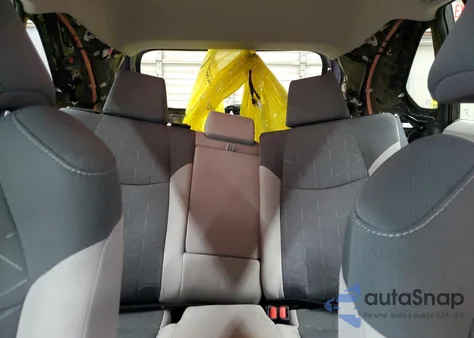 2019 Toyota Rav4 Xle z USA, uszkodzony, nr VIN 2T3W1RFVXKW051423